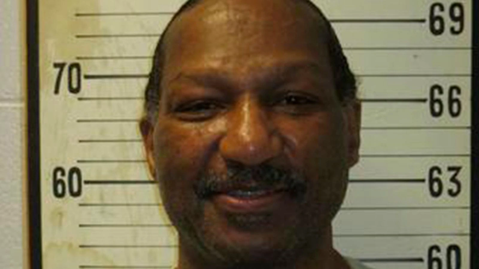 Executed child killer 'showed signs of life two minutes after his death'