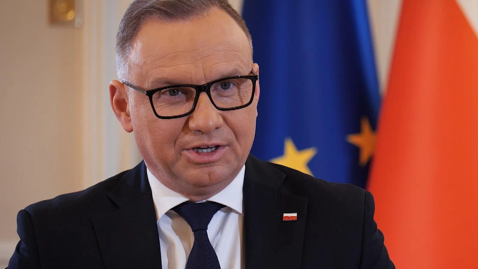 Polish president backs Trump over Ukraine - and tells allies to 'stay calm' over tariffs shock