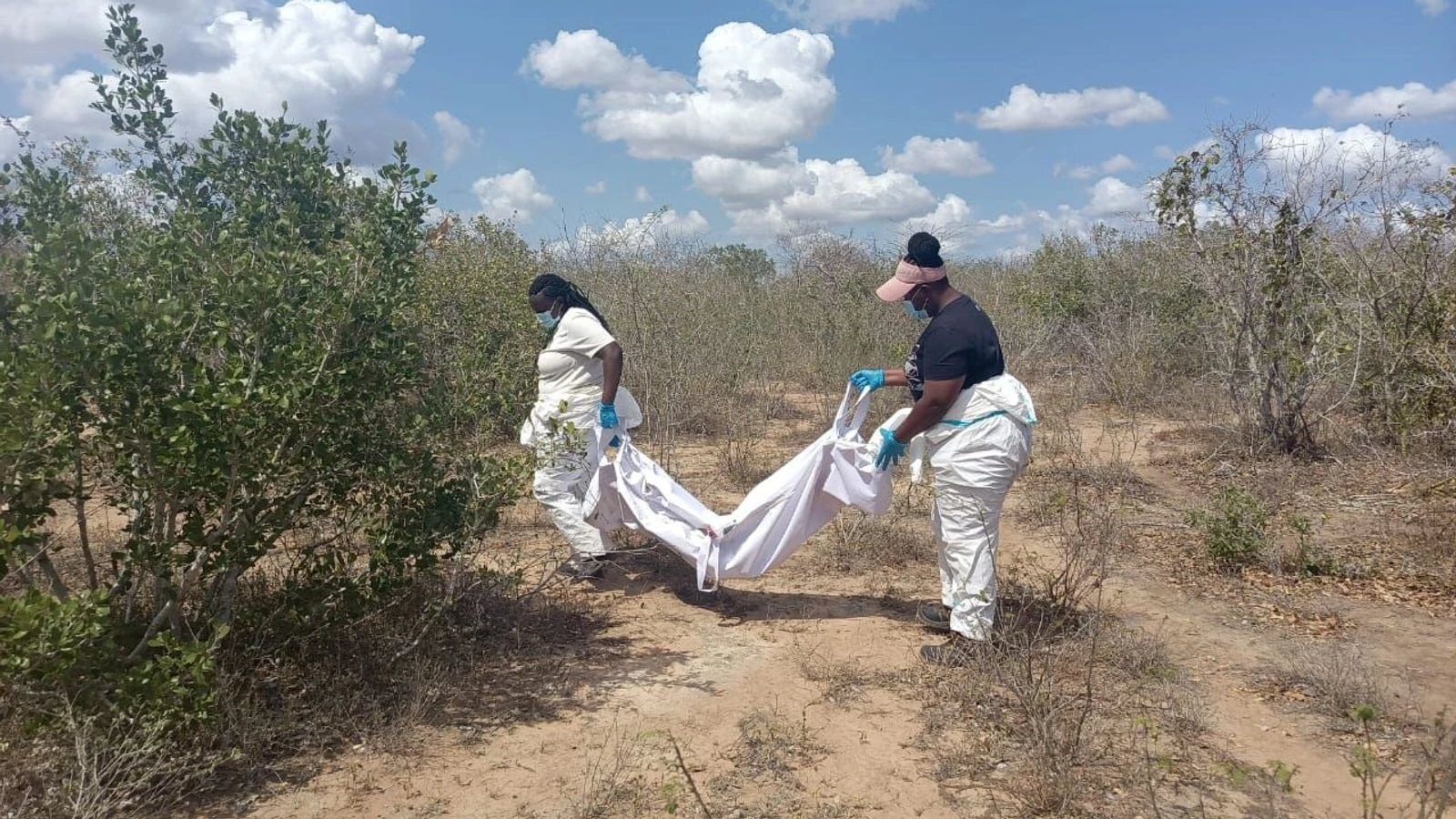 Police in Kenya begin exhuming shallow graves of suspected victims of religious cult