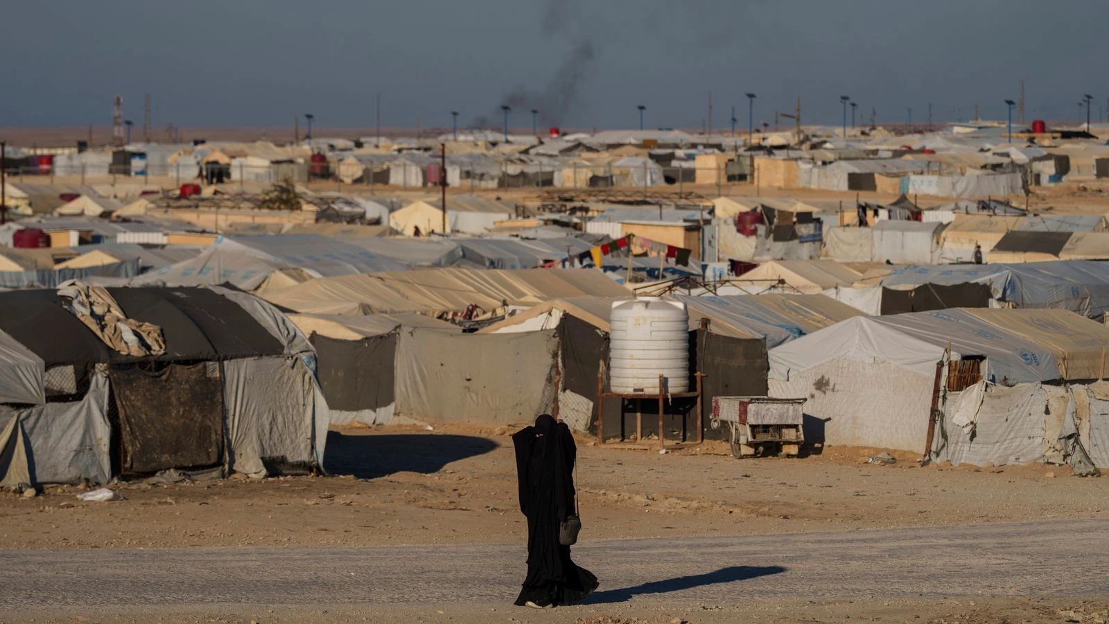 Young British girl returns to UK from IS detention camp in Syria, authorities say