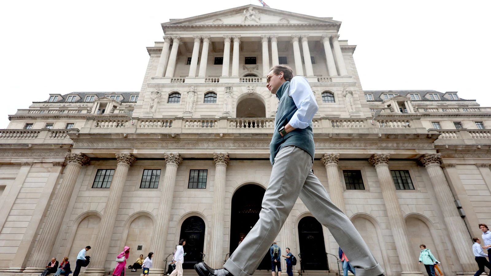 Pensions, savings and mortgages: Experts answer your interest rate questions