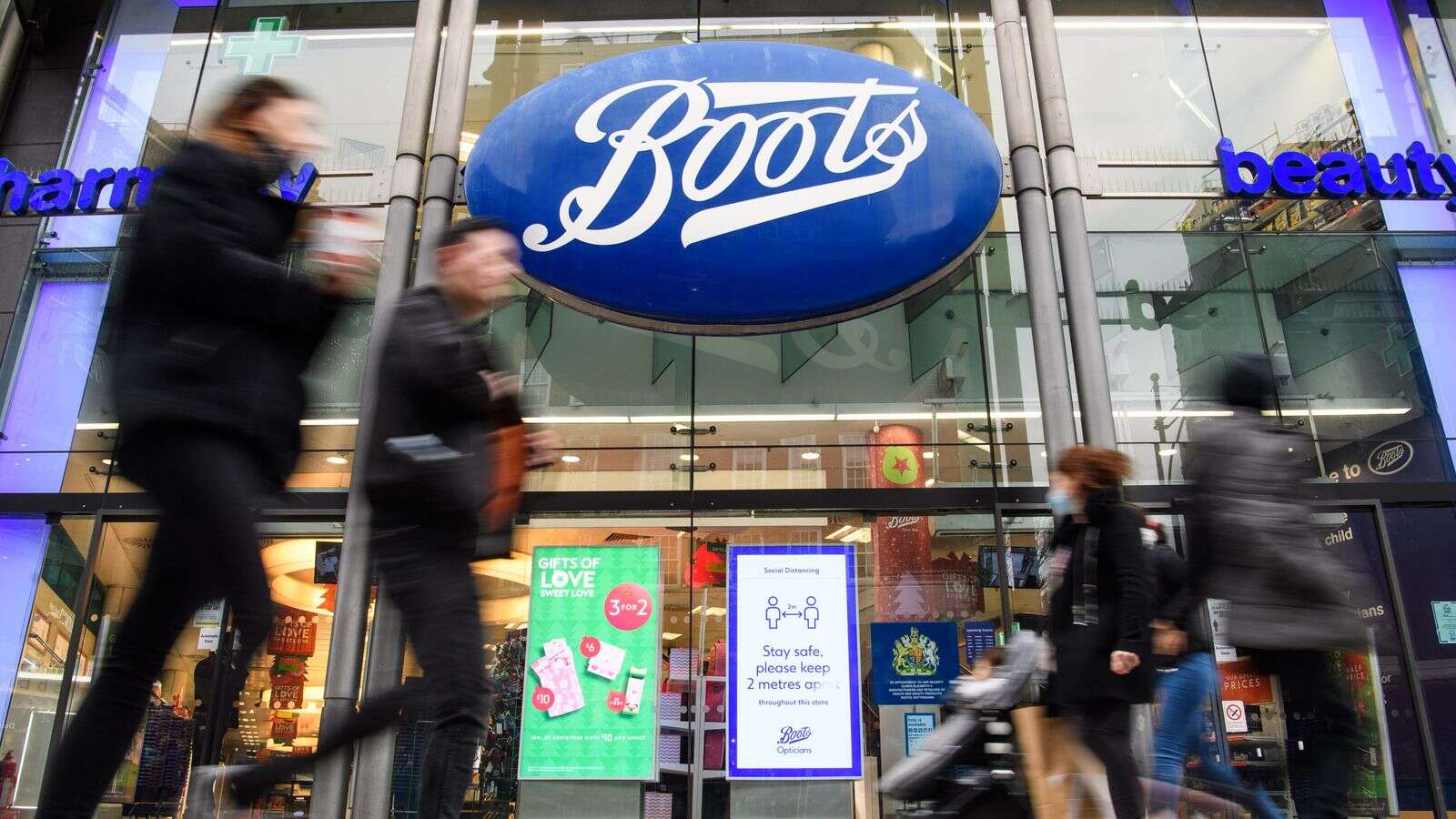 Boots bidder lines up banks to finance $10bn takeover deal