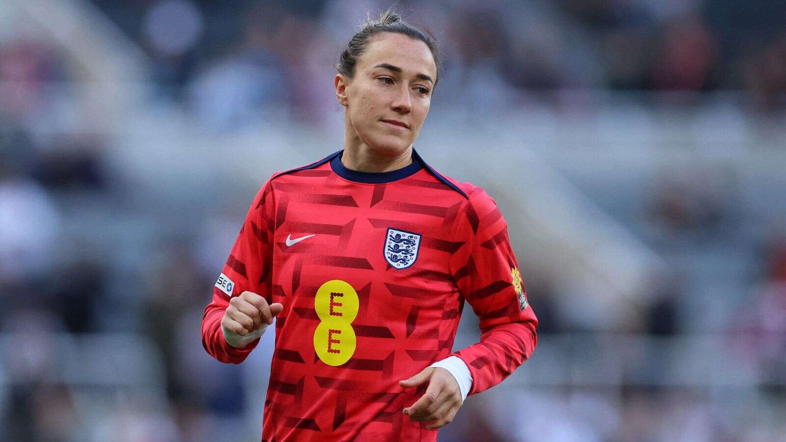 England footballer says 99.9% of female players couldn't retire on their salaries