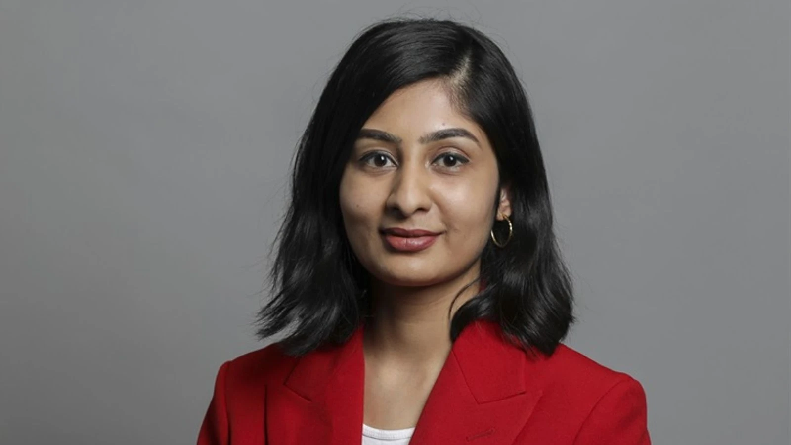 MP ousted from Labour announces she is starting new political party with Jeremy Corbyn