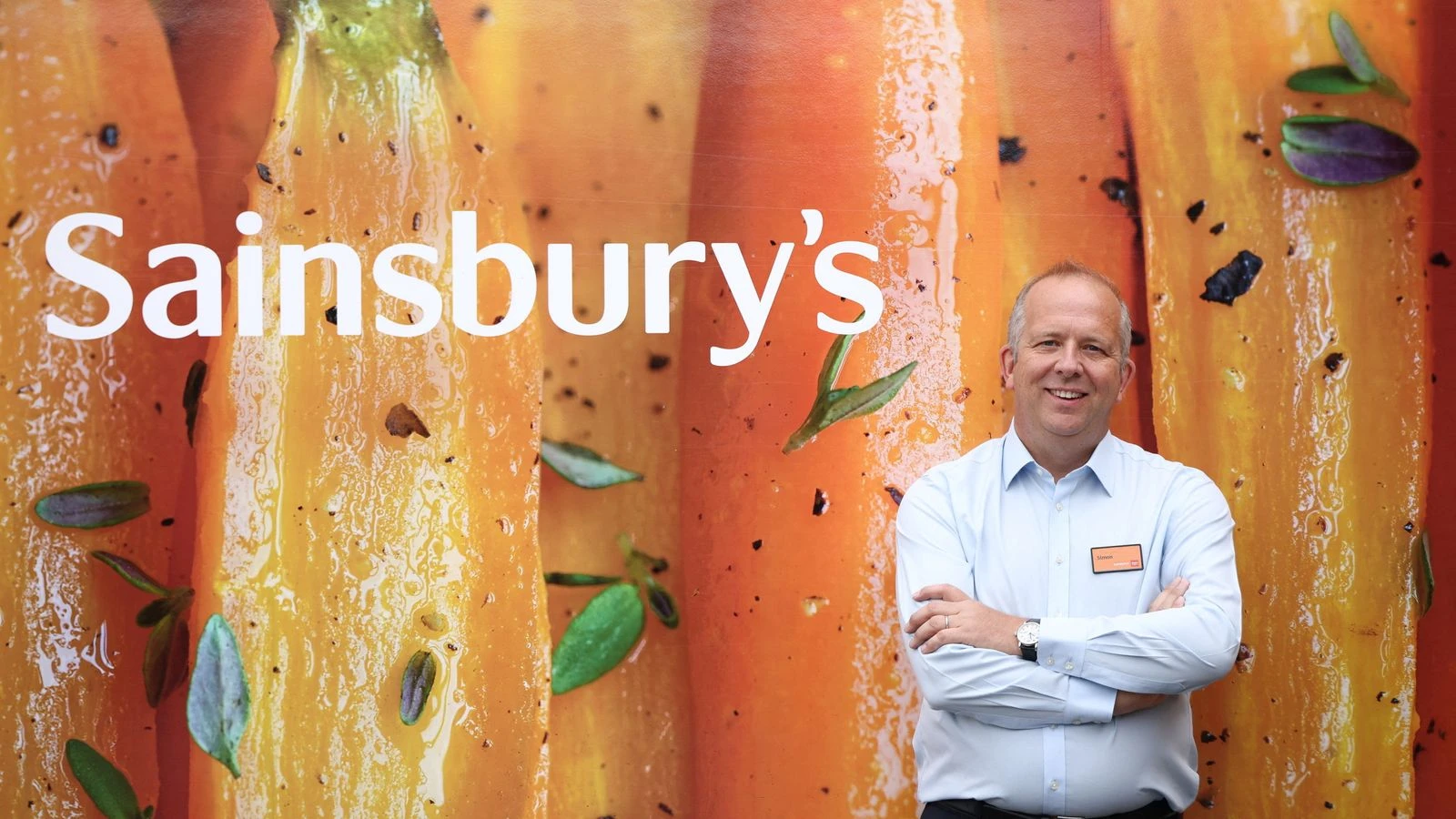Sainsburys profits top £1bn after closing all cafes and cutting 3,000 jobs