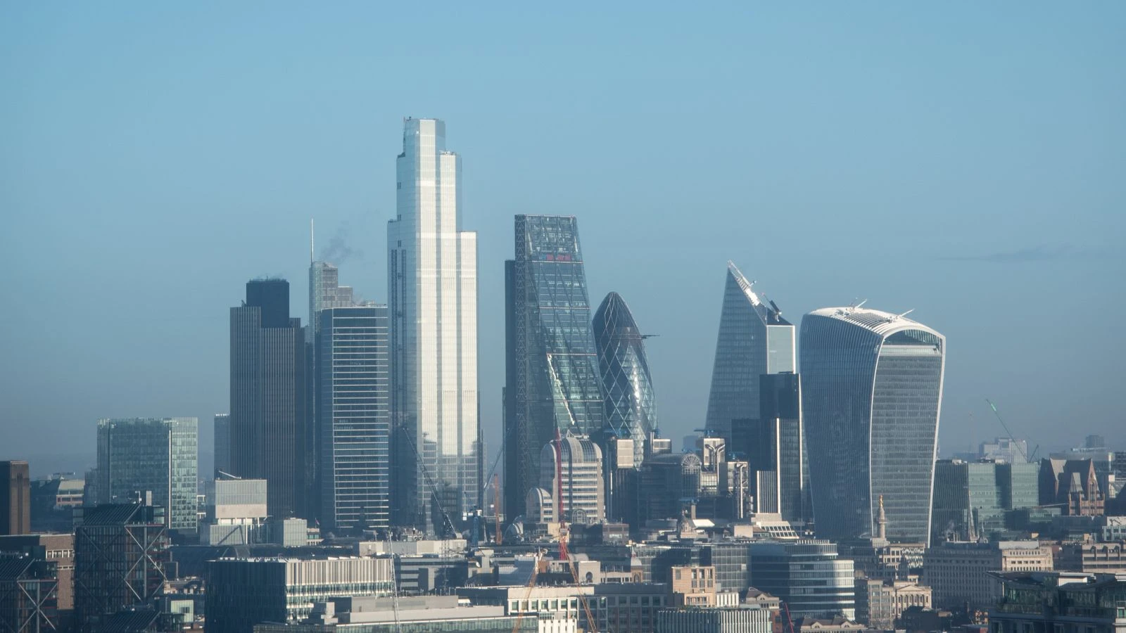 Phoenix close to offloading European arm to ELG in £550m deal