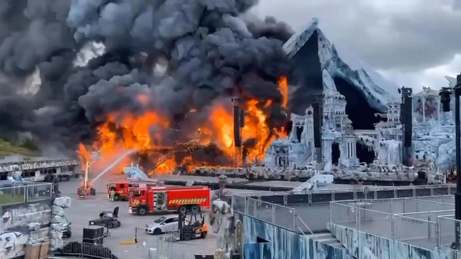 'Devastating' blaze destroys main stage at major festival - two days before it was due to begin