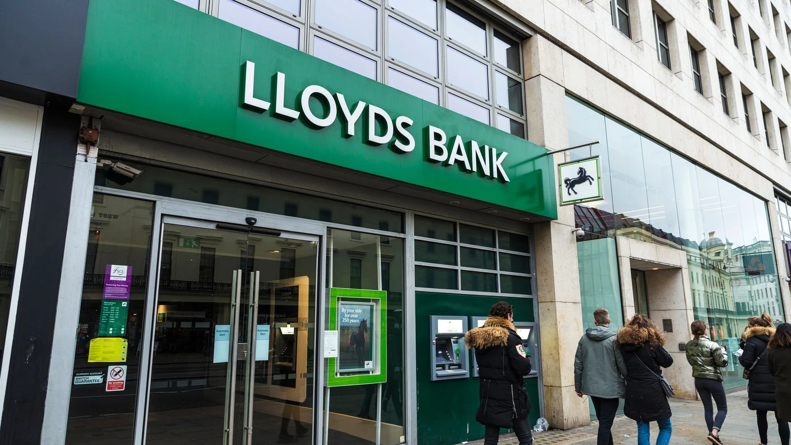 Curve investors embroiled in row over £120m Lloyds sale proceeds