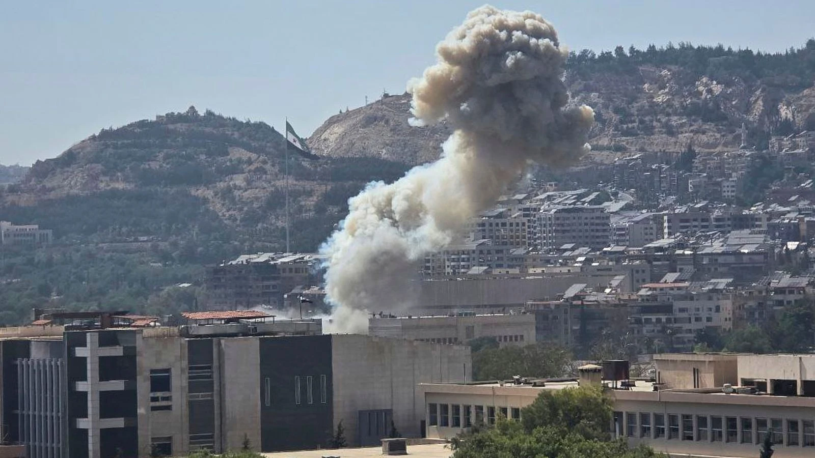 Why Israel is getting involved in Syria's internal fighting