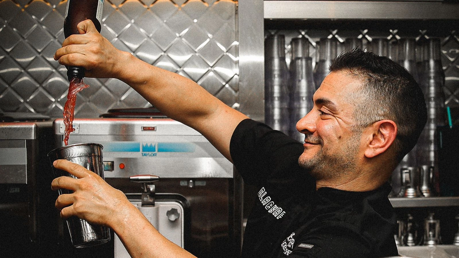Restaurateur speaks out against celebrity chefs and shares his insights on key to great burgers