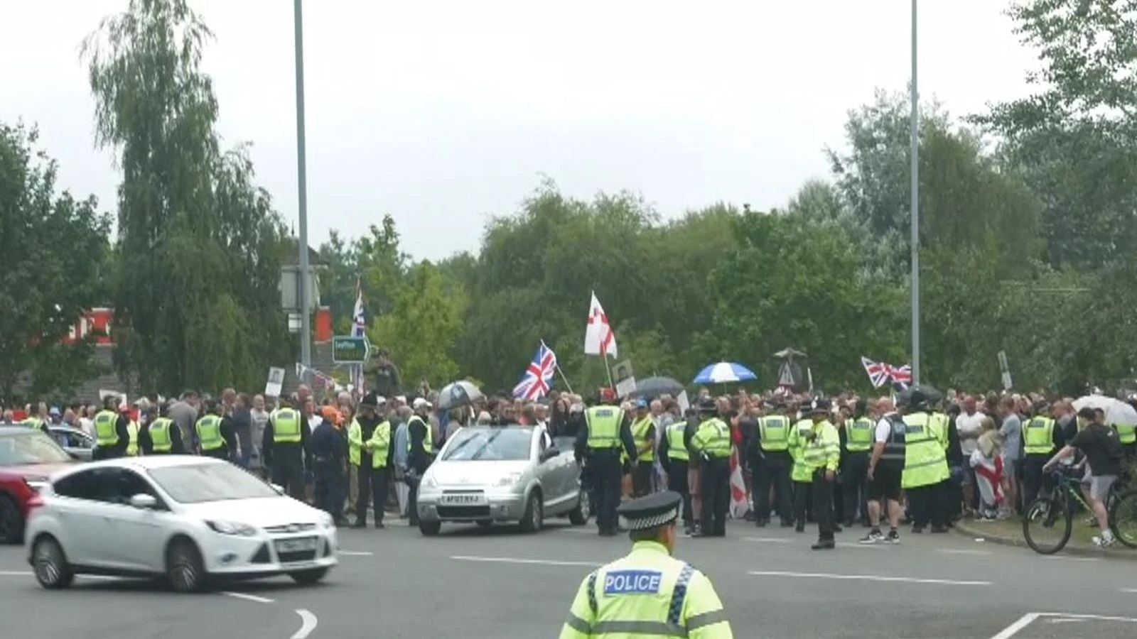 There seems no end in sight to asylum hotel protests - as five intense minutes by a roundabout proved
