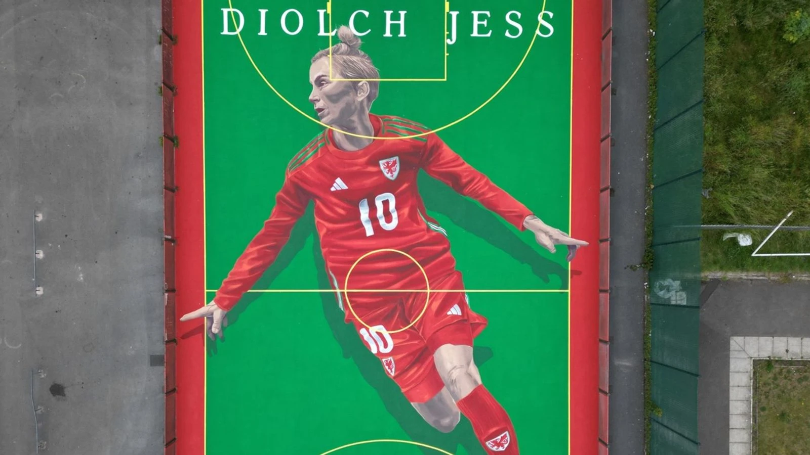 Football star mural unveiled in 'European first'