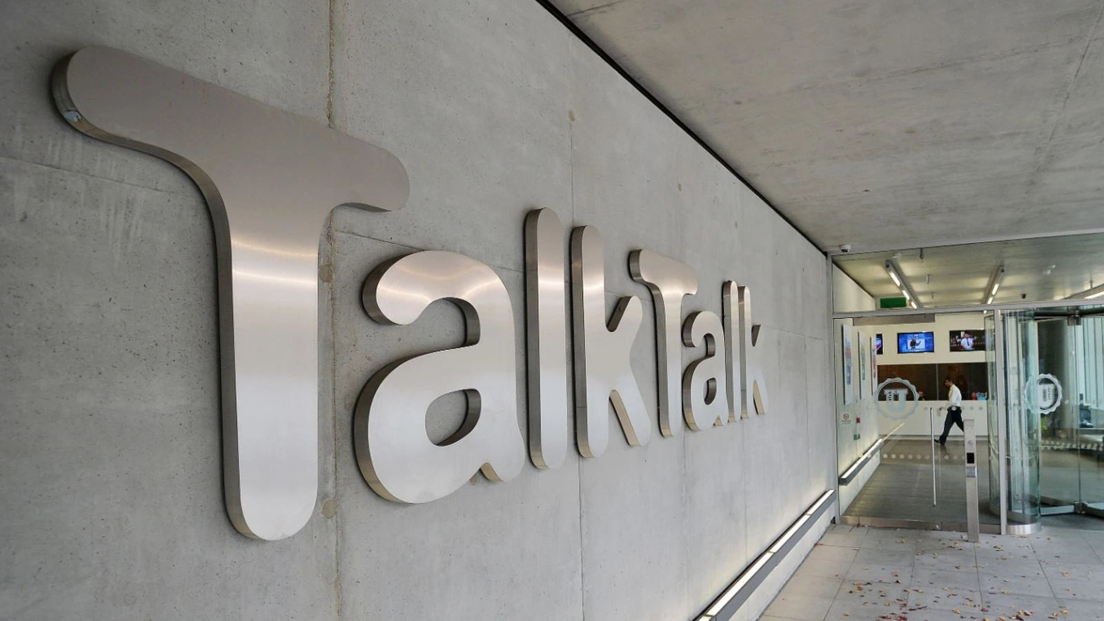 TalkTalk shares rise over takeover bid