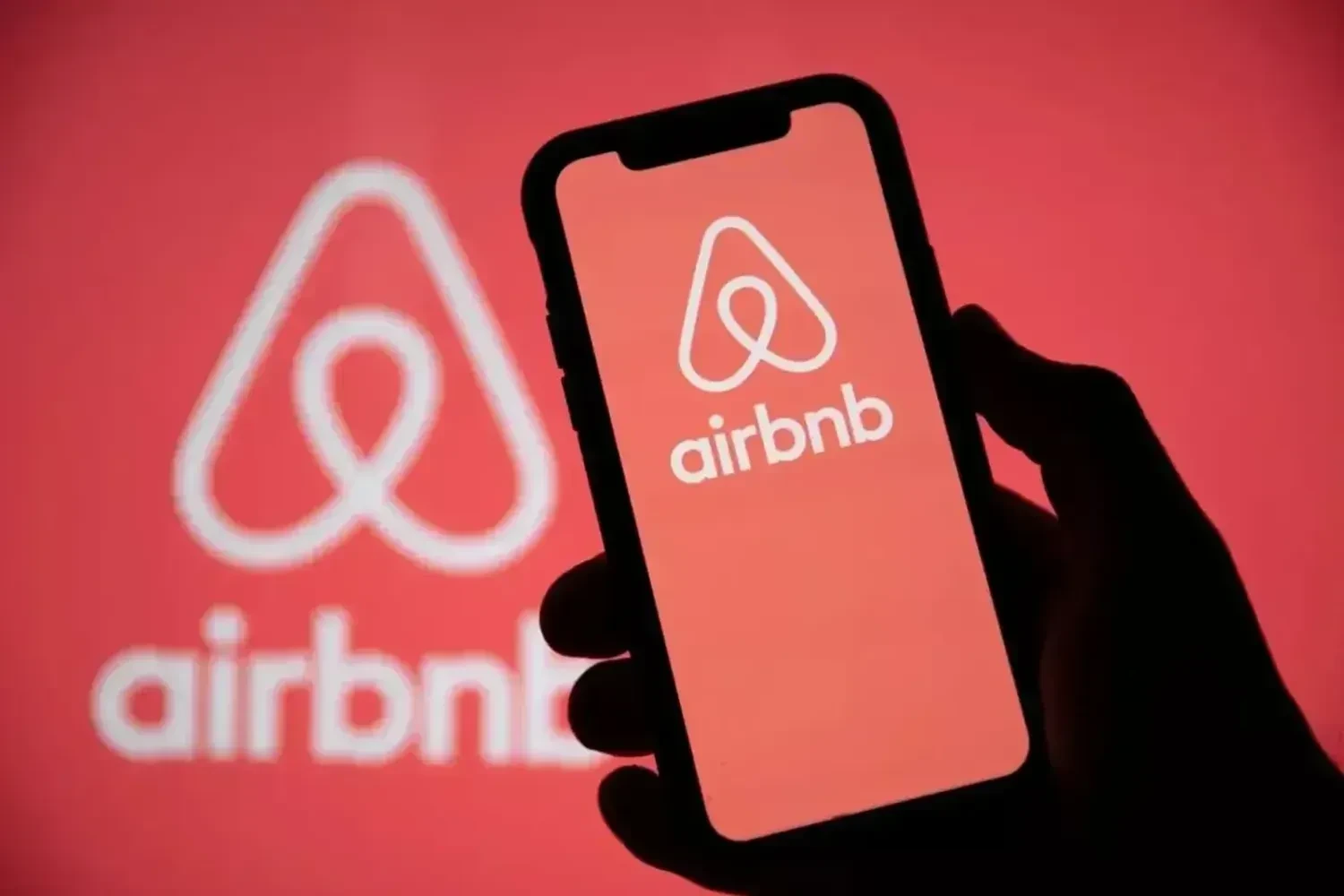Airbnb додає обмін повідомленнями та нові соціальні функції