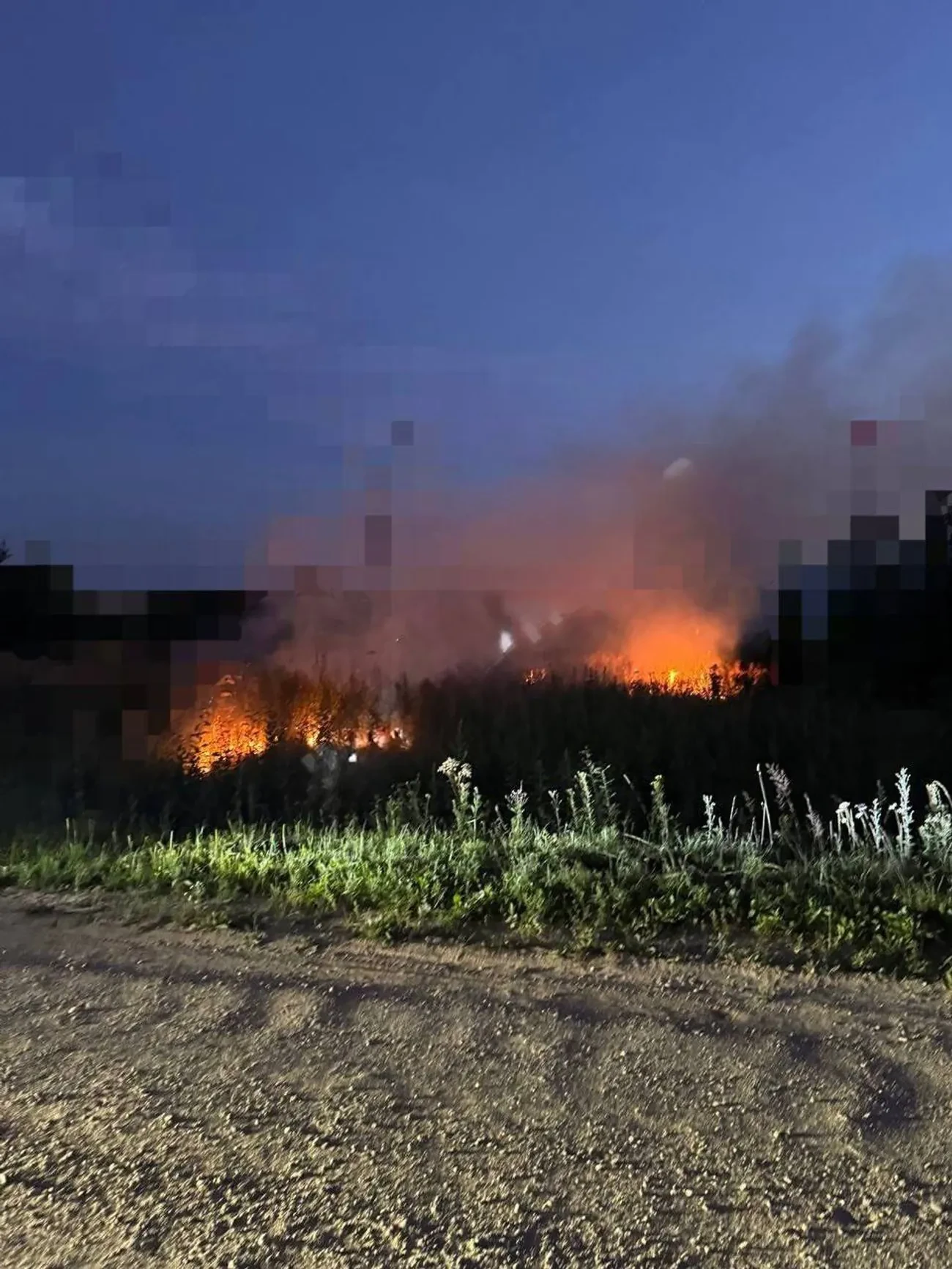 Під москвою чути вибухи: у місті дмитров “щось впало в поле і вибухнуло”