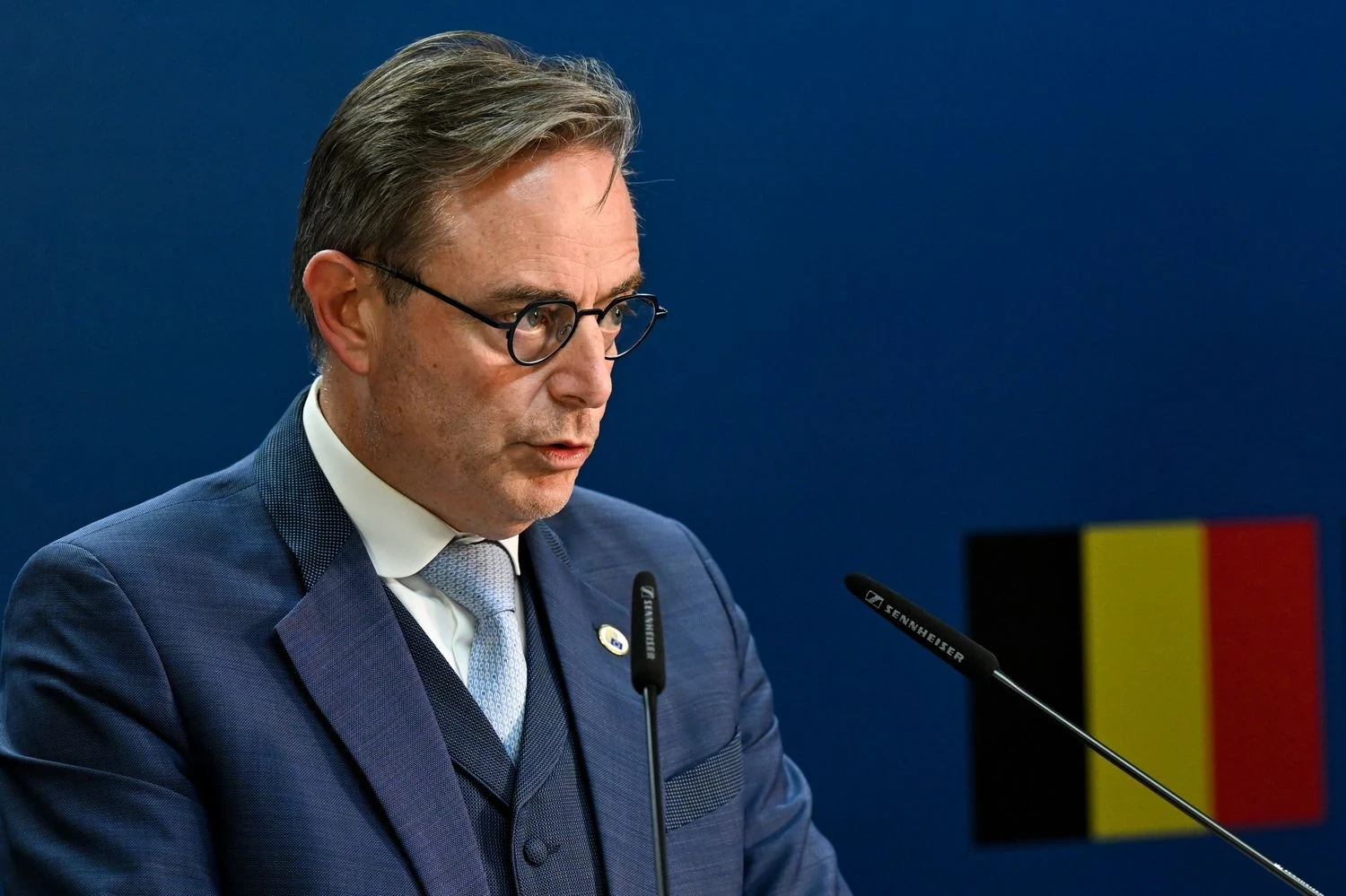 Прем'єр Бельгії хоче гарантій від союзників щодо активів рф у Euroclear для України: погрожує блокуванням