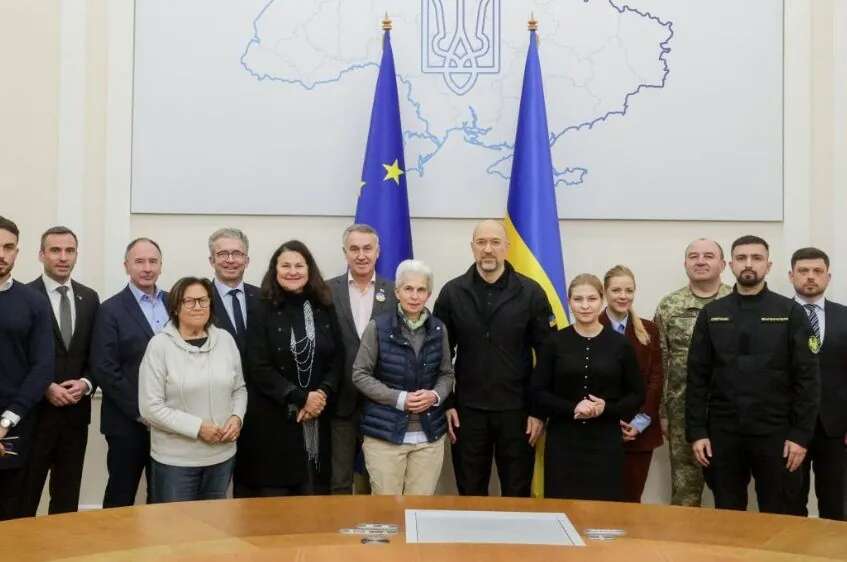 Шмигаль обговорив з представниками оборонного комітету ЄС використання 1,4 млрд євро заморожених активів рф