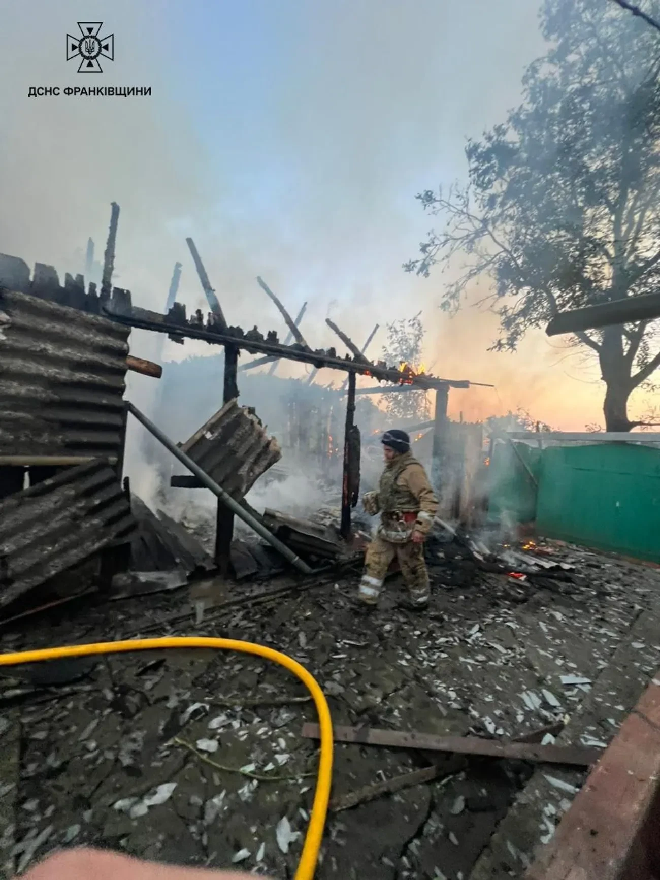 Ворожий удар по Івано-Франківську: попередньо, відомо про 4 постраждалих, з них - одна дитина