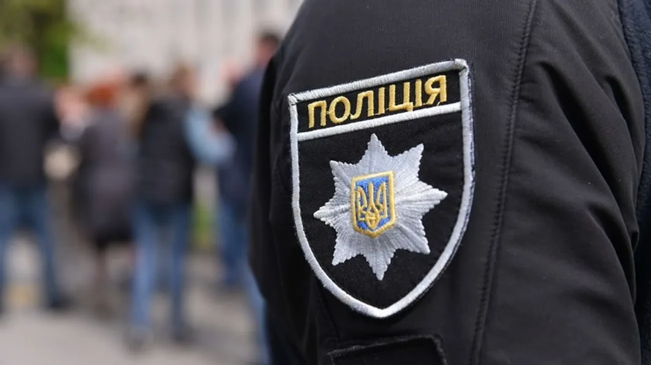 Підліток під Києвом влаштував перегони з поліцією і вчинив ДТП