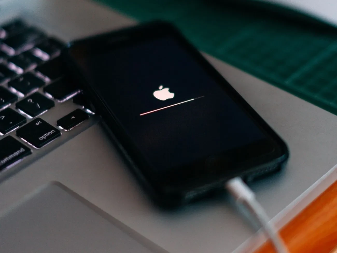 Незадекларований імпорт техніки Apple: експерти оцінили масштабність втрат для держави