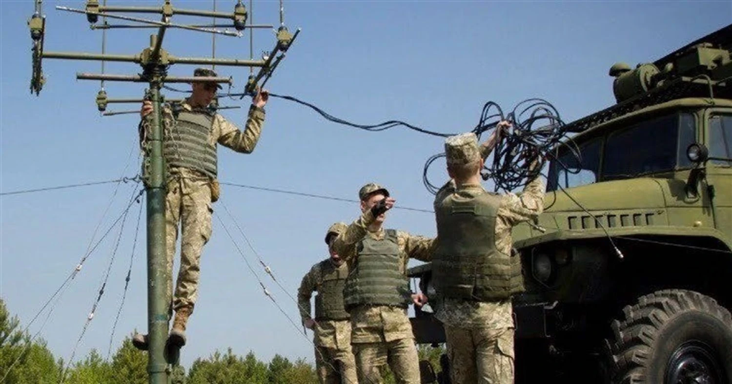 День фахівця РЕБ ЗСУ, Всесвітній день дельфінів, Міжнародний день в’язання гачком: що відзначають у світі 12 вересня