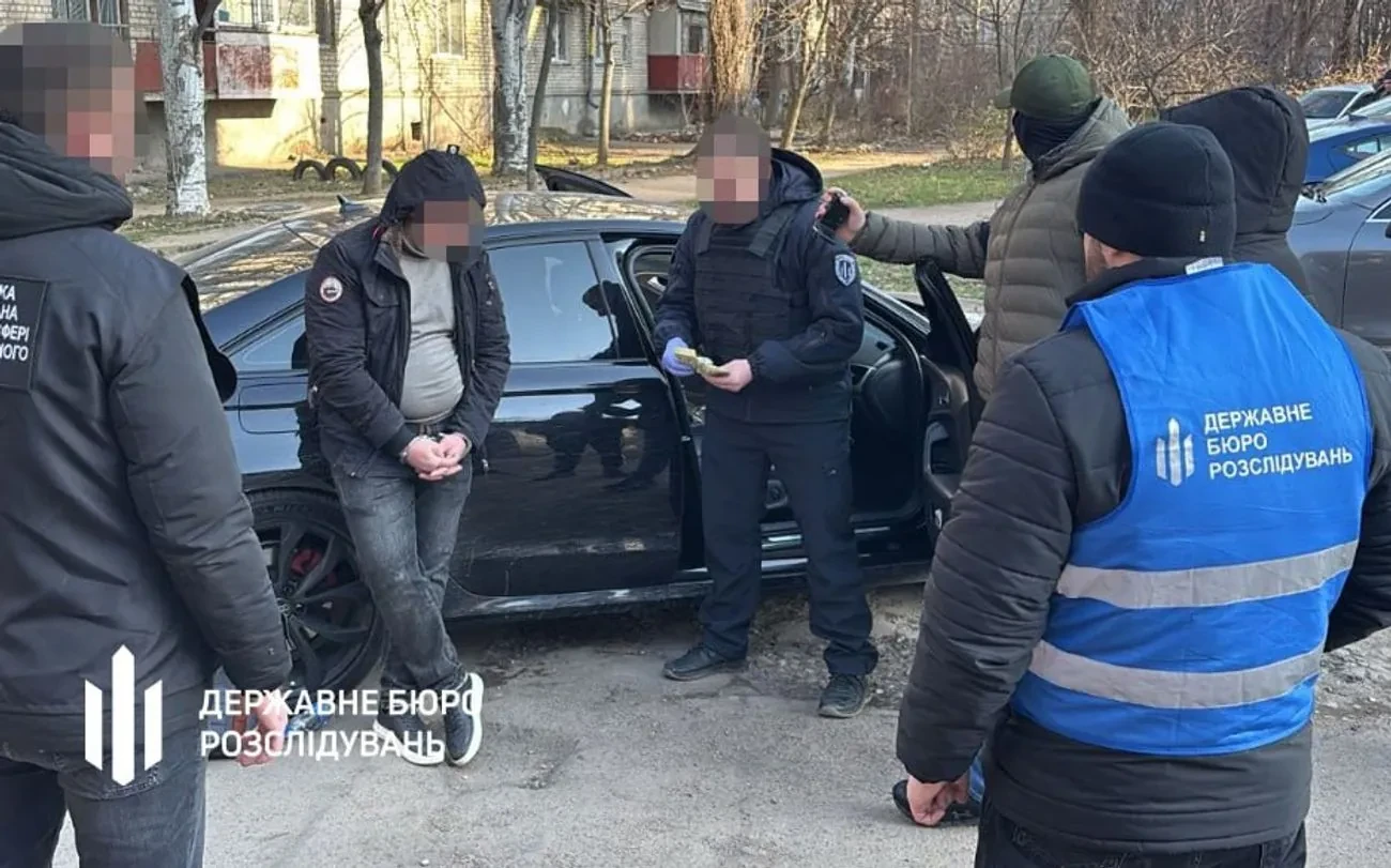 На Миколаївщині судитимуть чоловіка, який за 4500 доларів обіцяв 