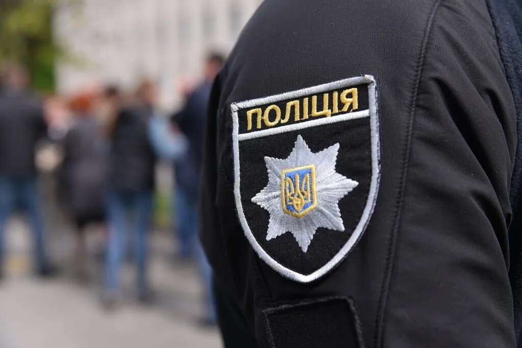 У Тернополі біля студентського гуртожитку помер 60-річний працівник університету