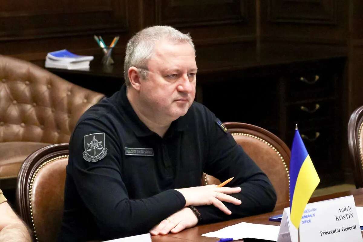 Генпрокурор: перевіряється ще один факт розстрілу полоненого українського військового