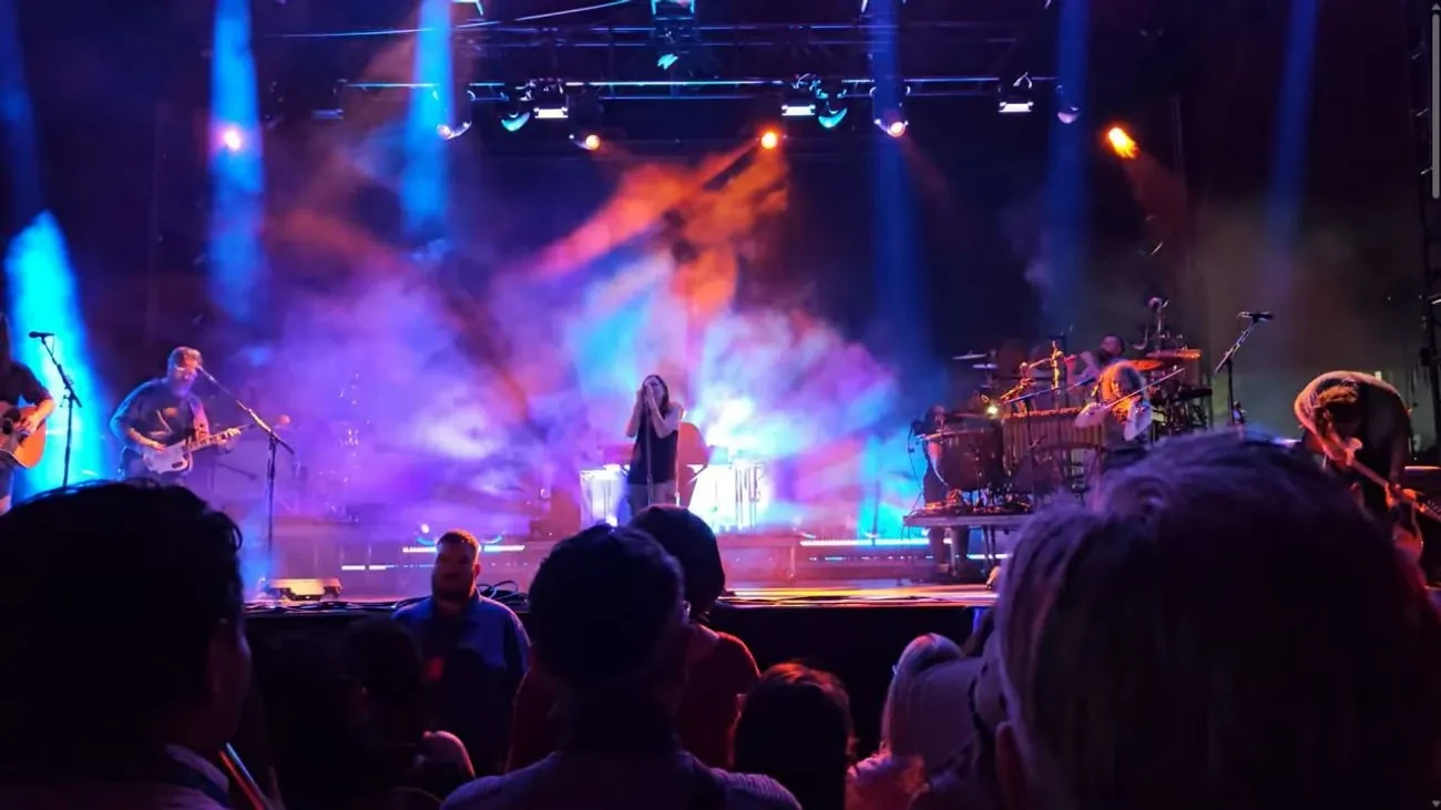 Бет Гіббонс з Portishead вперше за 17 років виступила сольно на Coachella: виконала хіт Glory Box