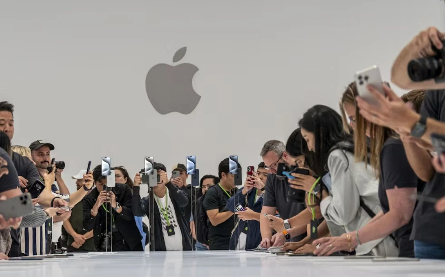 Apple готує найтонший iPhone та складний смартфон: у вересні презентація лише однієї з цих новинок