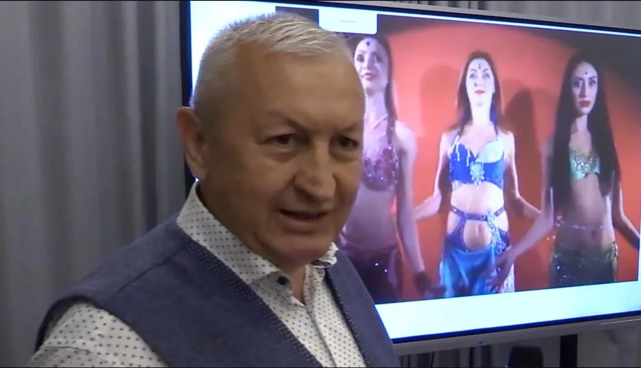 Наукове фарма-шоу: консультації без аптек, стендапи без сміху і колишня слідча з дипломом експерта