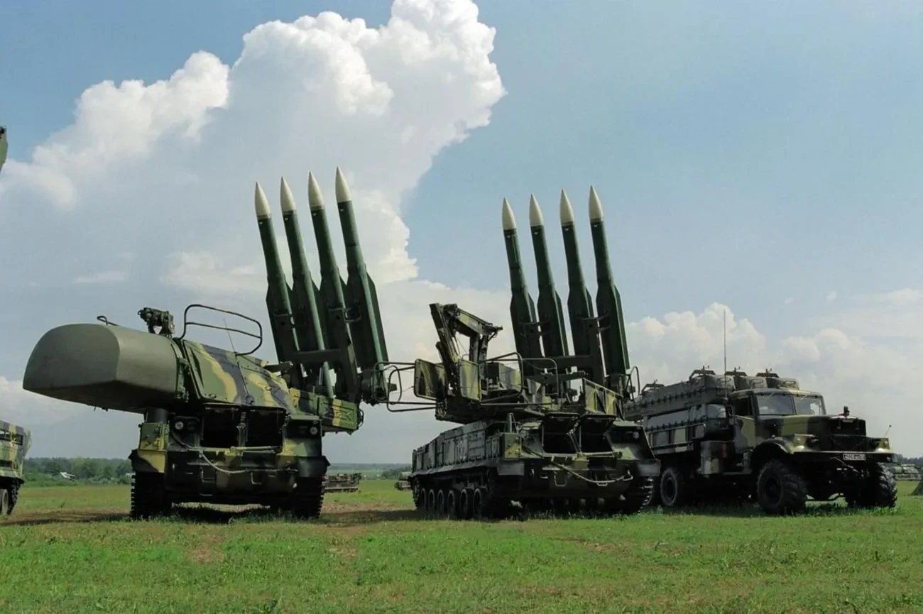 росія продовжує надавати пріоритет воєнним витратам попри зниження доходів від нафти і газу - британська розвідка