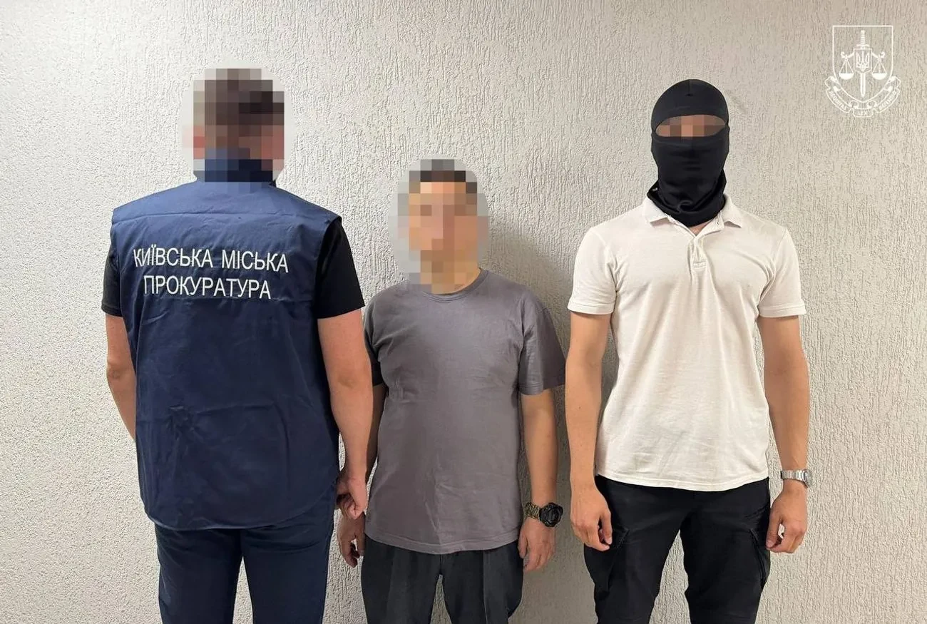 Китайські громадяни затримані за спробу передачі секретних даних про ракетний комплекс 