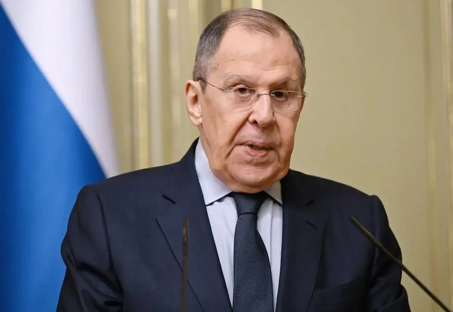 Гарантії безпеки: залучення рф до переговорів знівелює всі зусилля союзників щодо захисту України - FT
