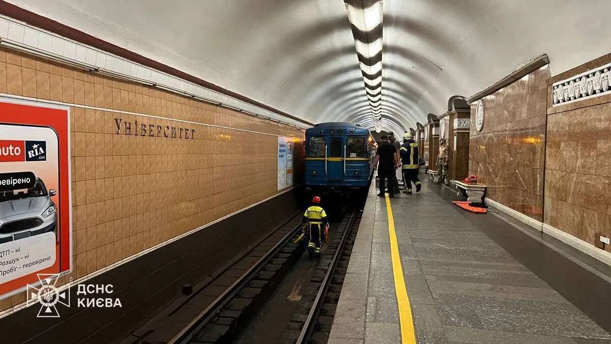 У Києві після падіння чоловіка під потяг нові зміни у роботі 