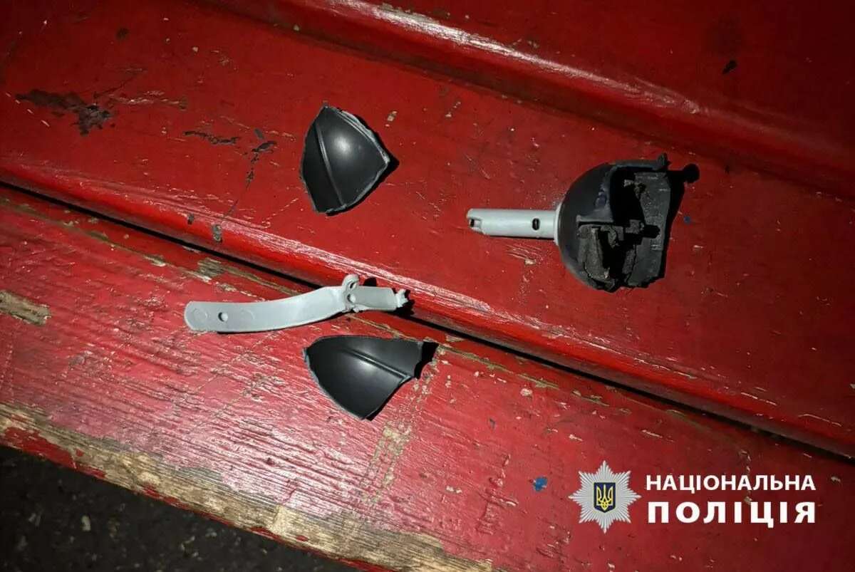 У Києві на стадіоні вибухнула страйкбольна граната: у поліції розповіли деталі