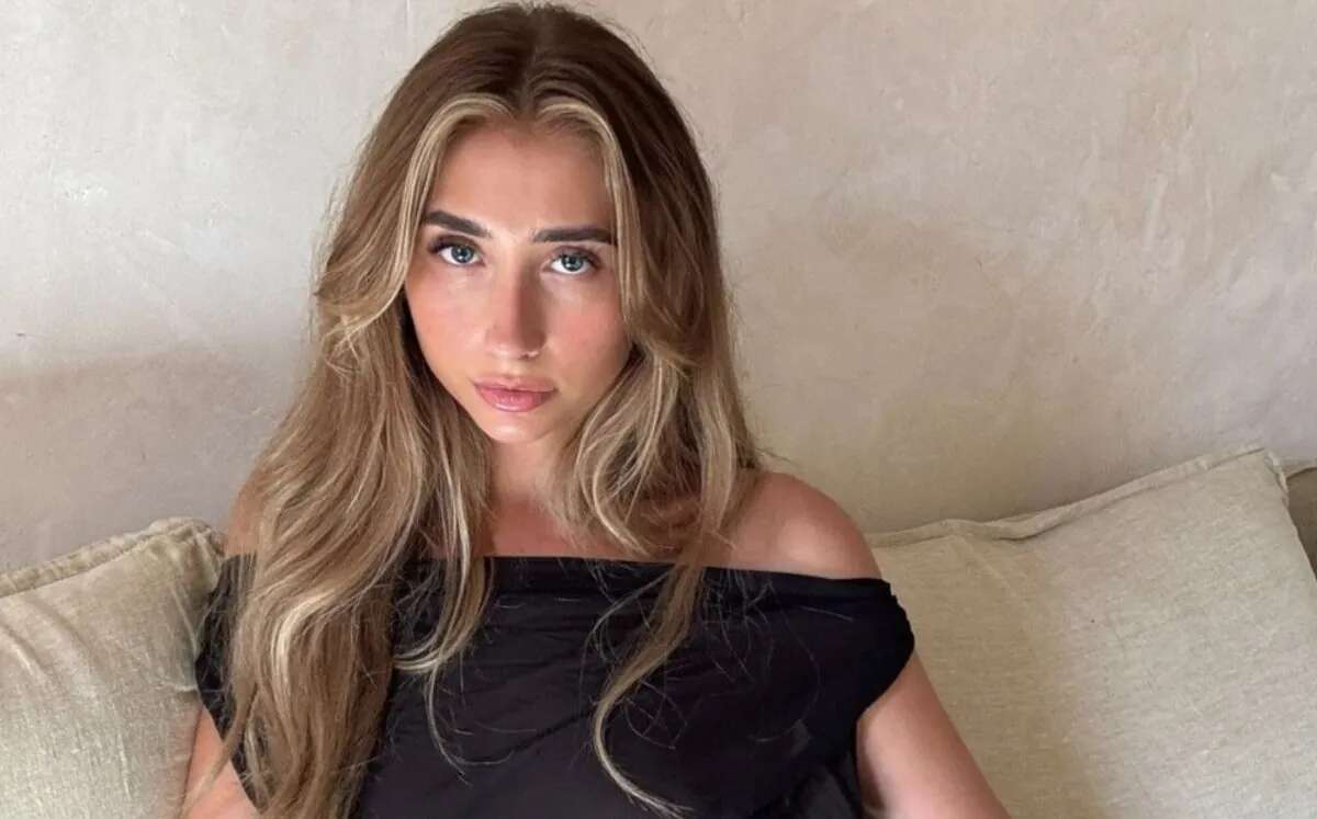 OnlyFans-модель Lily Phillips, через скандальний 