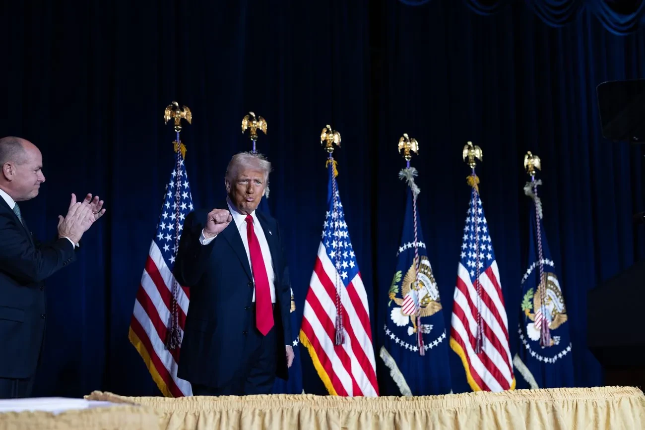 Трамп заявив про затвердження оборонного бюджету США на близько $1 трлн