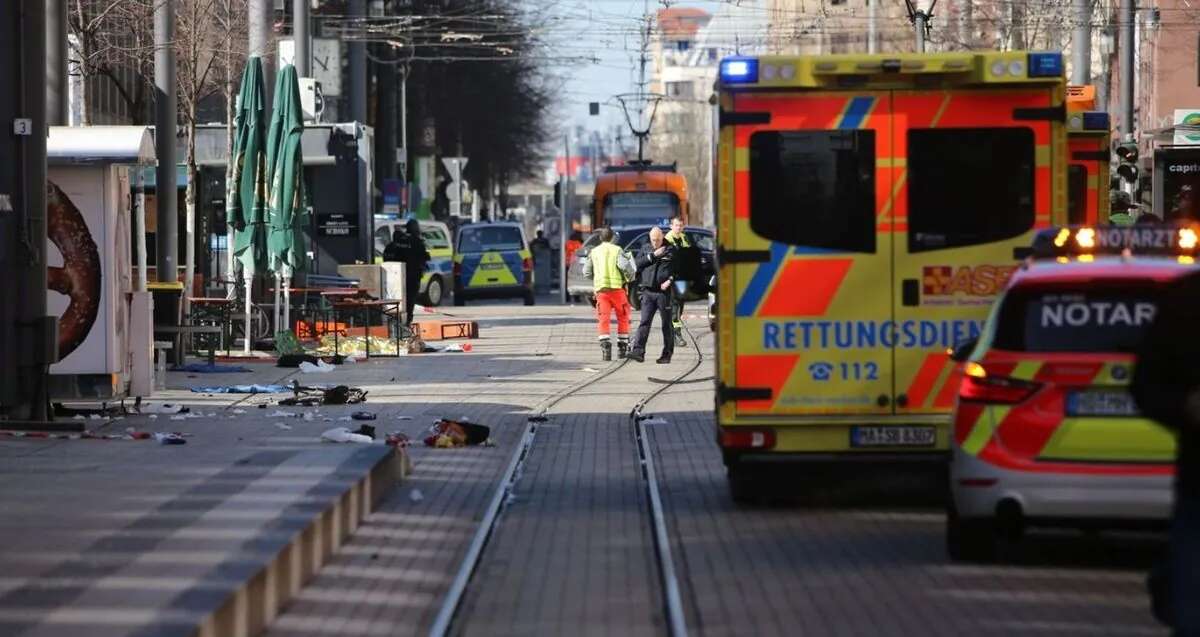 Аварія в центрі Мангайма: двоє людей загинули, 25 поранених, підозрюваного заарештовано