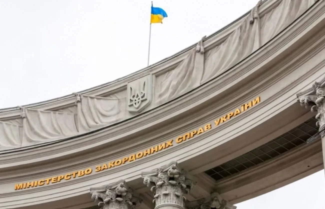 МЗС про можливу зустріч Зеленського і путіна: 