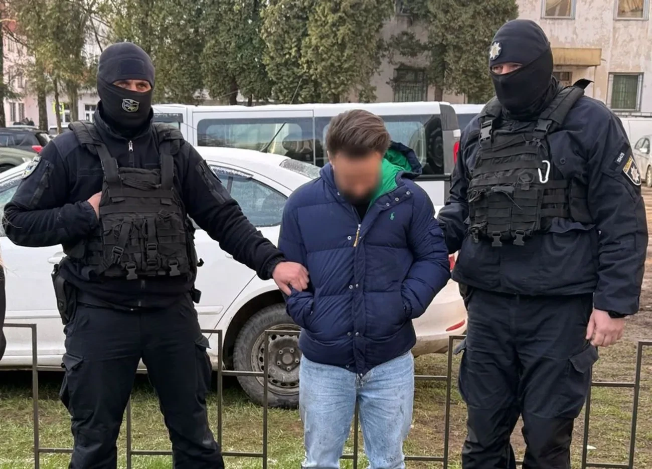 В Україні заблокували понад 10 каналів переправлення ухилянтів за кордон - поліція