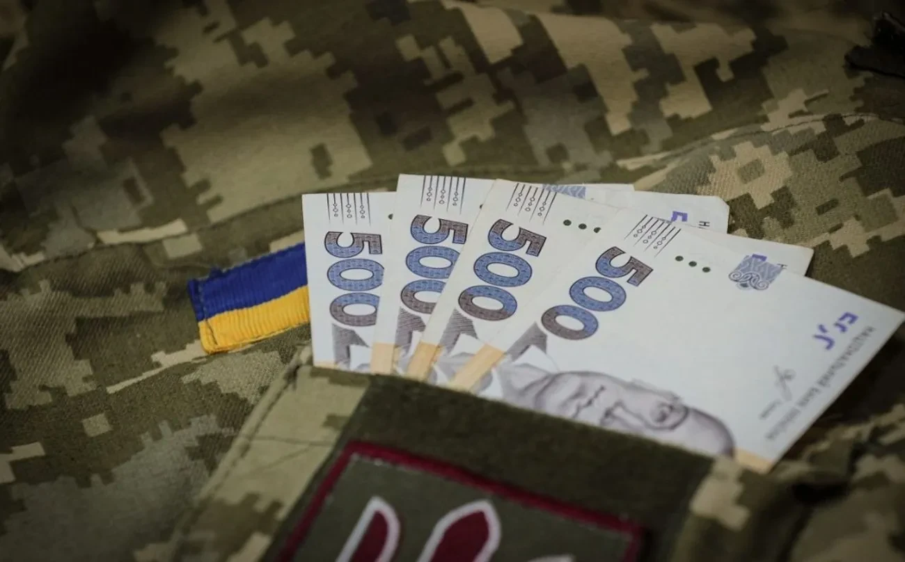 Рада підтримала в першому читанні законопроєкт щодо змін у виплатах членам сімей полеглих Героїв України
