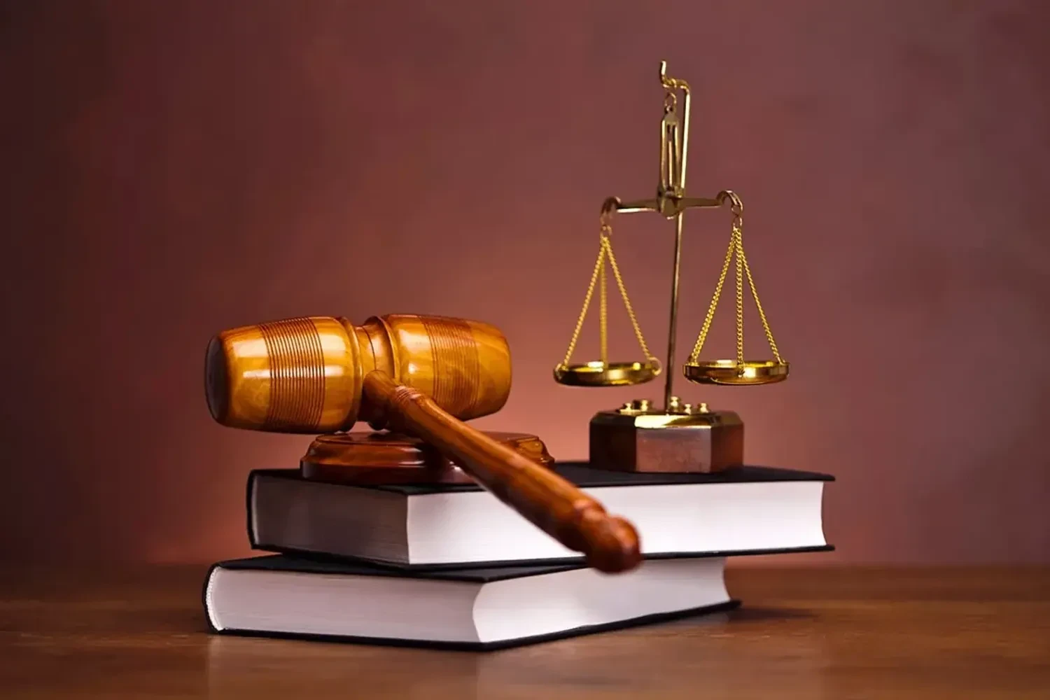 Справа Зими зависла: поліція місяцями не передає до суду матеріали кримінального провадження проти головного юриста НБУ