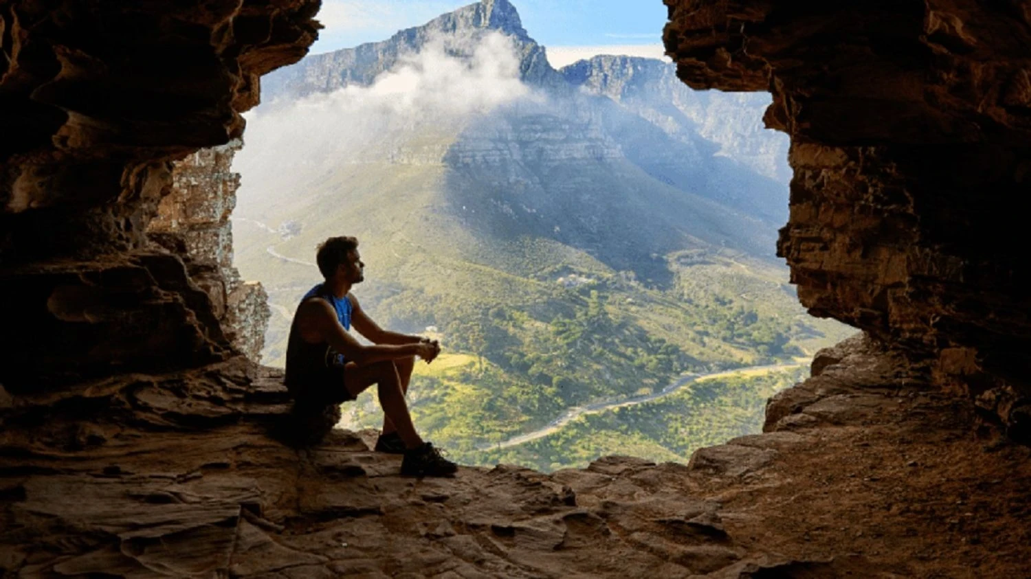 День відлюдника та День військового фінансиста Збройних сил України: що ще відзначають 29 жовтня