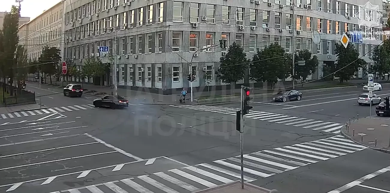 У Києві поліція знайшла ще двох дрифтерів: один ганяв по центру, інший влаштував 