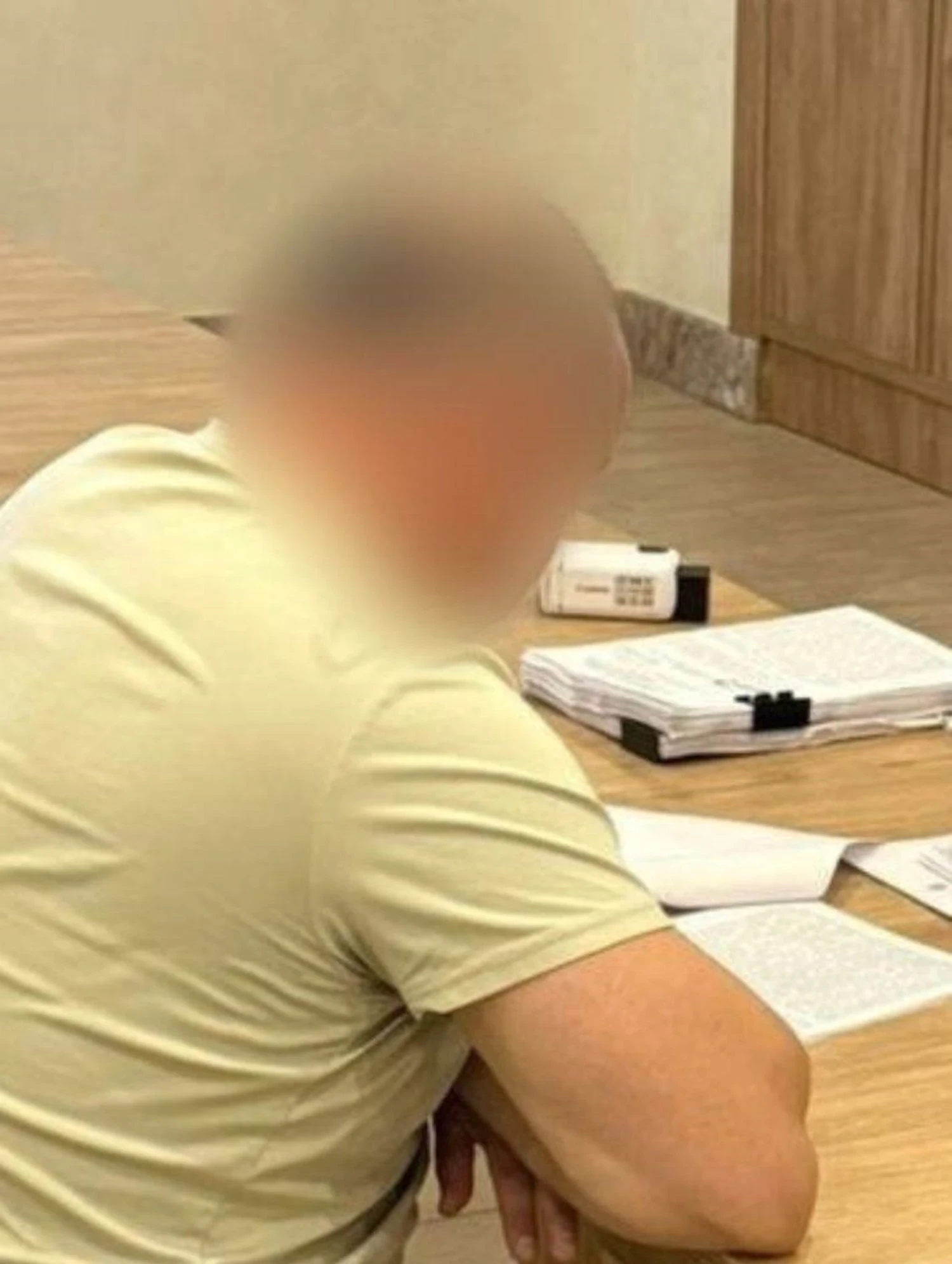 Завдав збитків майже на 1 млн грн: митник у Києві потайки оформив квадроцикли з підробними документами