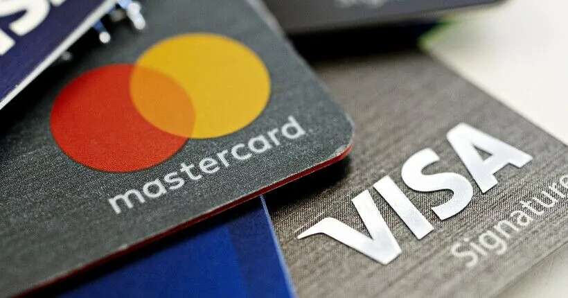 У роботі Visa та Mastercard фіксують збій: українці скаржаться на неможливість розрахуватися в магазинах