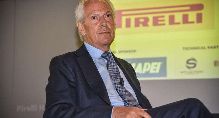 Pirelli in coda al Ftse Mib dopo l'annuncio sui vertici