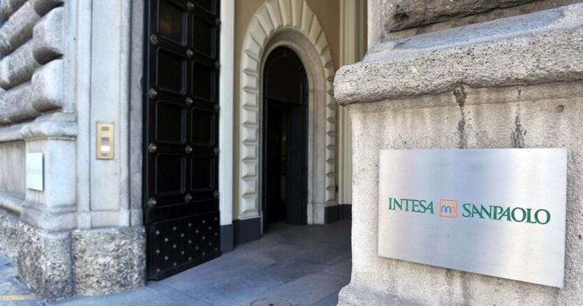 Istituti a picco con tassa su extraprofitti, per broker possibile impatto su cedole