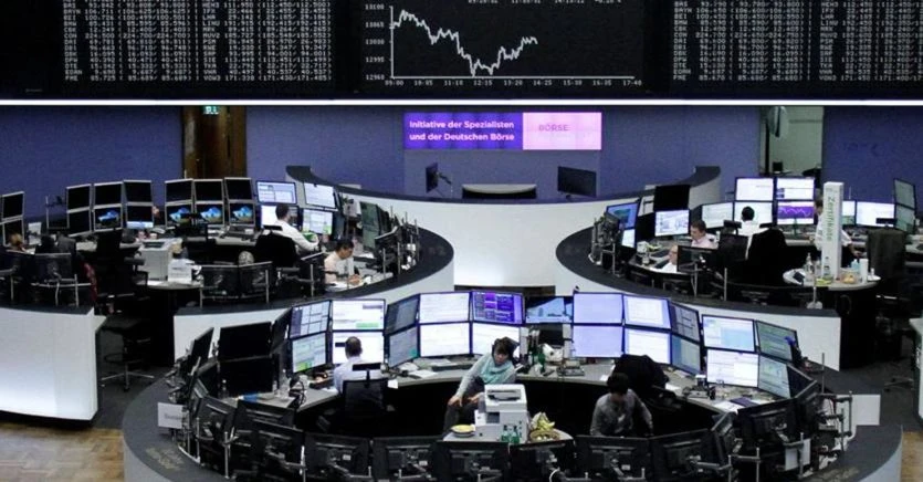 Borse, Tokyo recupera in chiusura. Futures di Europa e Usa in ribasso